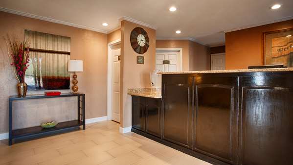  - Best Western Snyder Inn