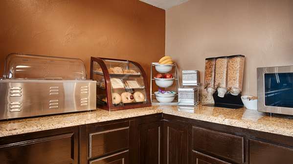 Restaurant - Best Western Snyder Inn