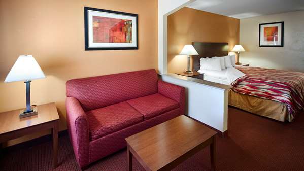 Suite - Best Western Snyder Inn