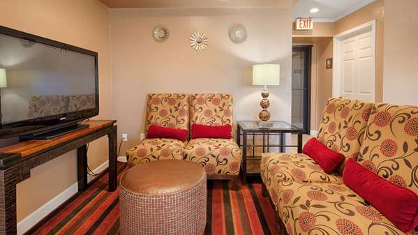  - Best Western Snyder Inn
