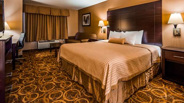  - Best Western Northwest Inn Dallas - I-35, Exit 436A