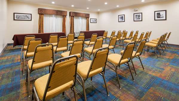  - Best Western Plus Lake Worth Inn & Suites - I-820, Exit 10
