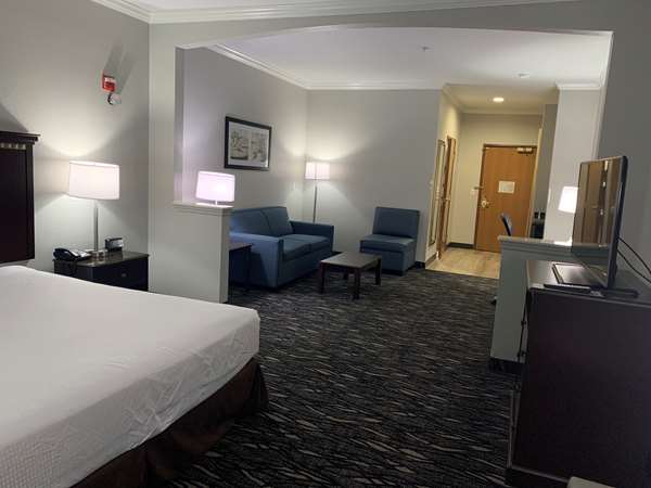  - Best Western Plus Lake Worth Inn & Suites - I-820, Exit 10