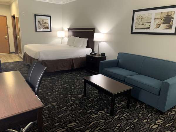  - Best Western Plus Lake Worth Inn & Suites - I-820, Exit 10