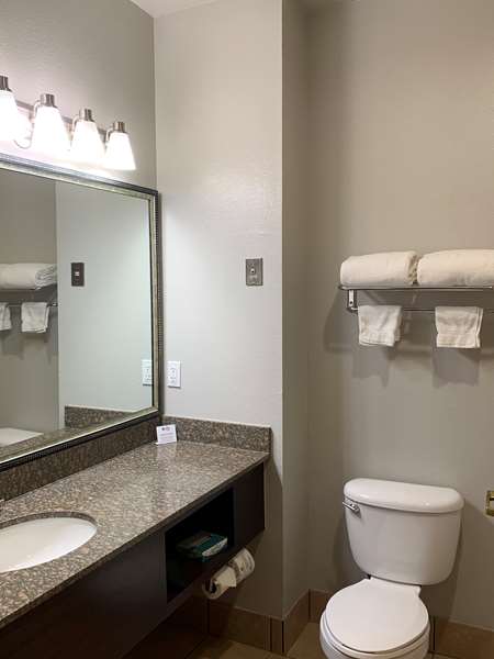  - Best Western Plus Lake Worth Inn & Suites - I-820, Exit 10