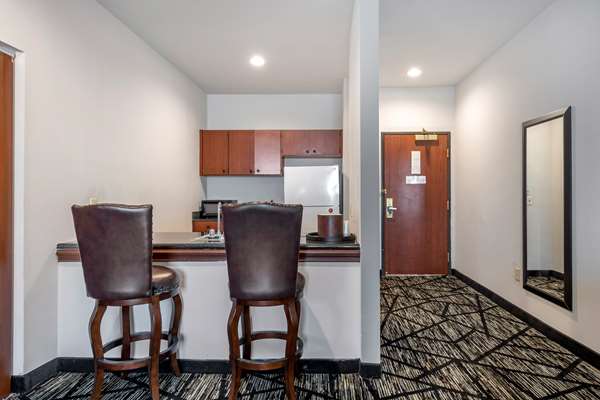 Suite - Best Western Plus Mckinney Inn & Suites