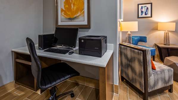 Conference Area - Best Western Club House Inn & Suites Mineral Wells