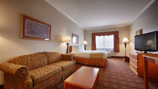  - Best Western Club House Inn & Suites Mineral Wells