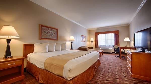  - Best Western Club House Inn & Suites Mineral Wells