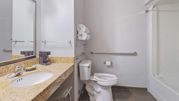 - Best Western Plus Fredericksburg Hotel