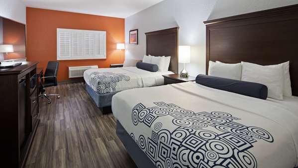  - Best Western Plus Fredericksburg Hotel