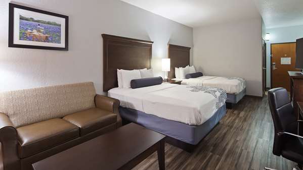  - Best Western Plus Fredericksburg Hotel