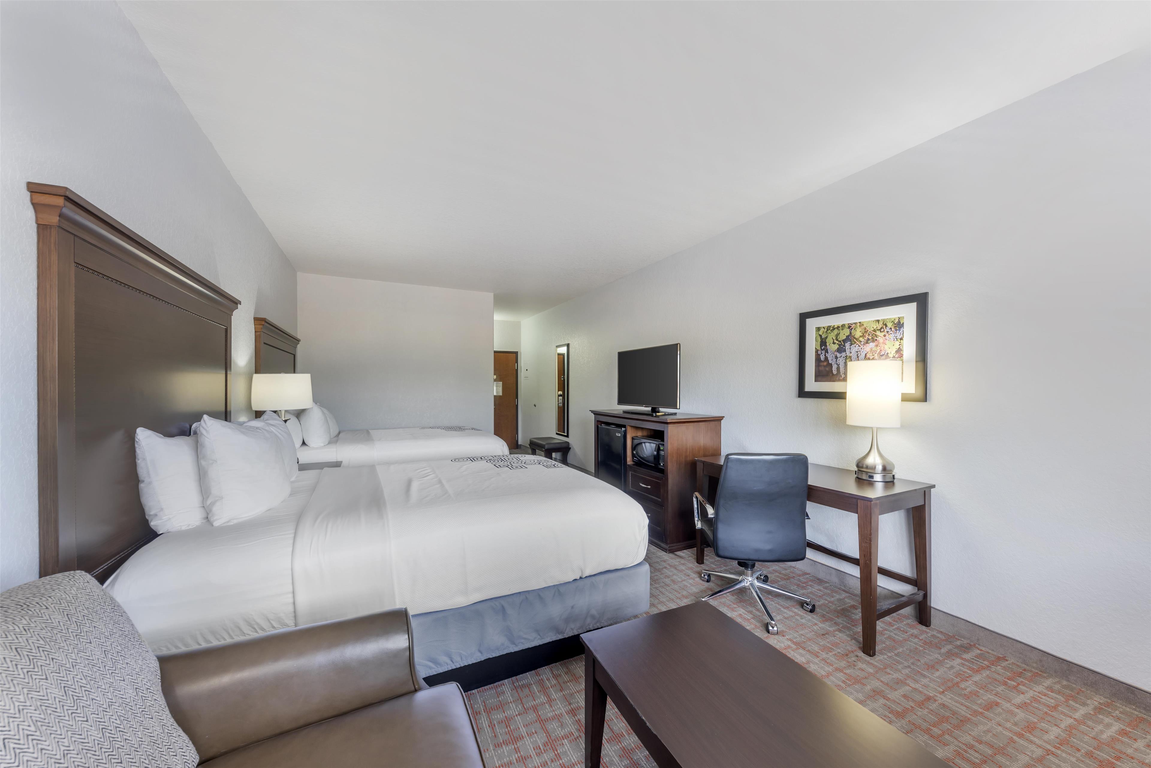 Best Western Plus Fredericksburg Room Type - 2 Queen Beds, Non-Smoking, High Speed Internet Access, Microwave And Refrigerator, Love Seat, Desk, Best Western Plus Fredericksburg Room Type - 2 Queen Beds, Non-Smoking, High Speed Internet Access, Microwave And Refrigerator, Love Seat, Desk,