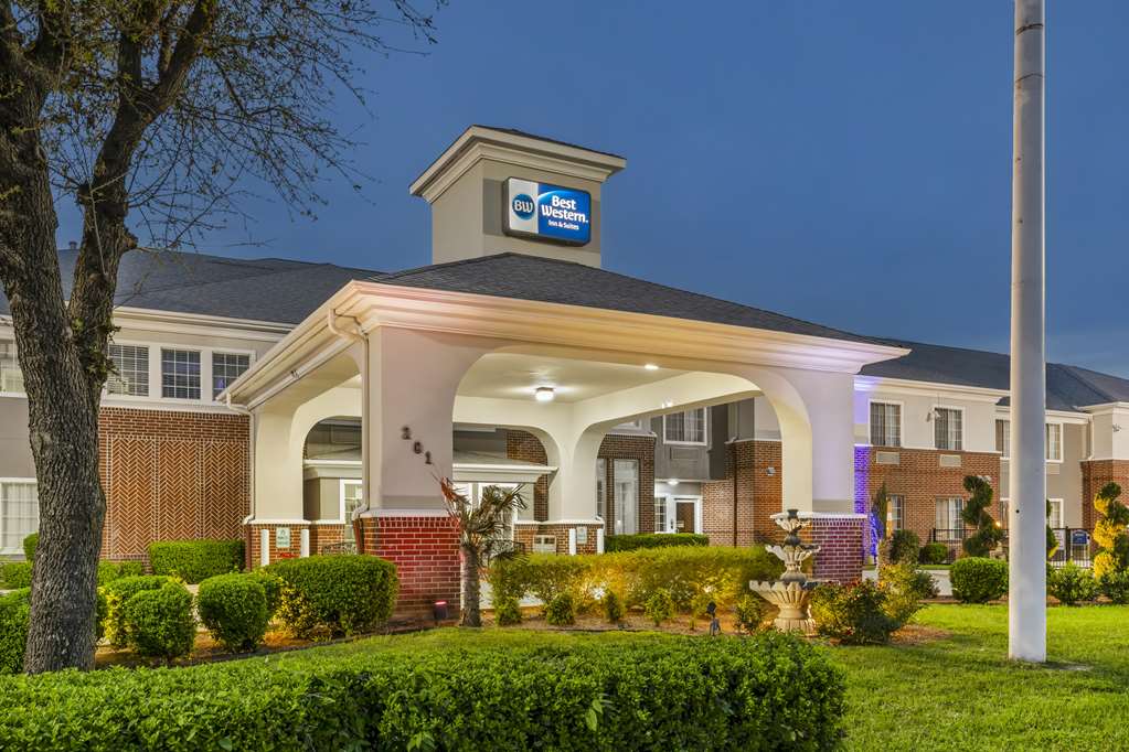 Best Western Fort Worth Inn & Suites