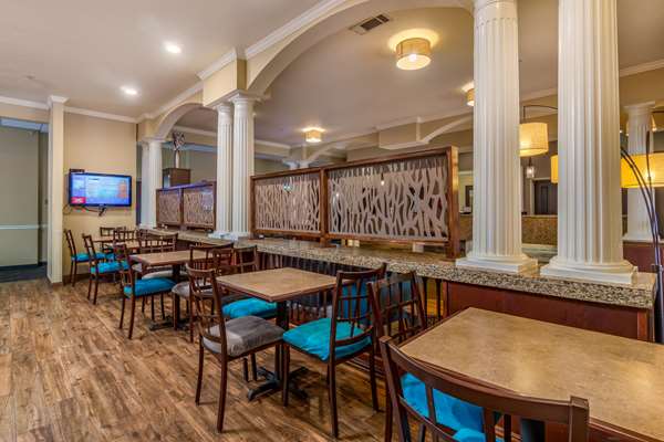 Restaurant - Best Western Plus Shamrock Inn & Suites - I-40, Exit 163