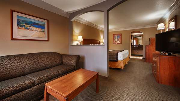 Suite - Best Western Angleton Inn