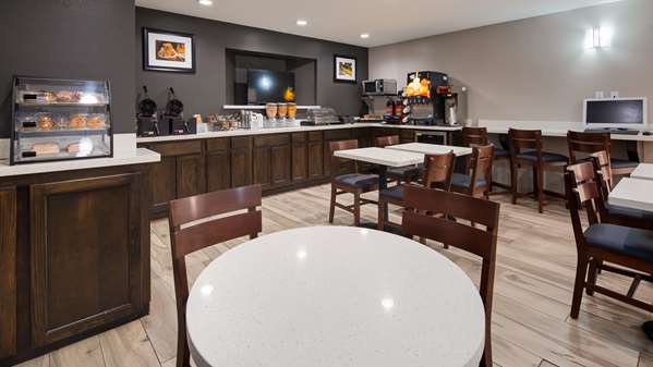 Amenities - Best Western Executive Inn Marshall - I-20, Exit 617