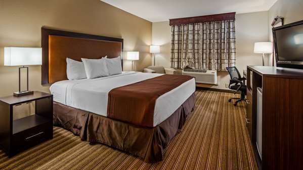  - Best Western Post Inn