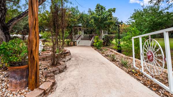 Exterior view - Best Western Johnson City Inn