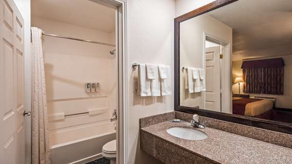  - Best Western Johnson City Inn