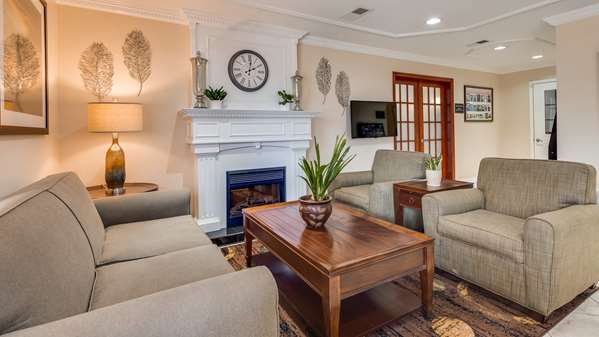  - Best Western Pineywoods Inn Atlanta