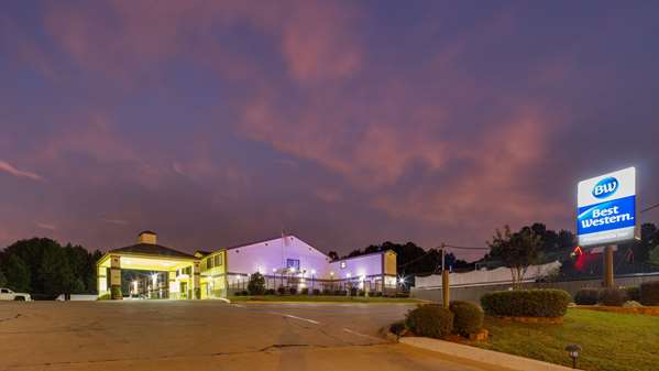 Exterior view - Best Western Pineywoods Inn Atlanta