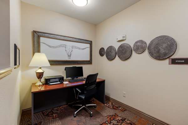 Conference Area - Best Western Plus Red River Inn Clarendon