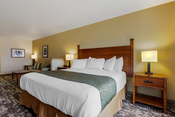  - Best Western Plus Red River Inn Clarendon