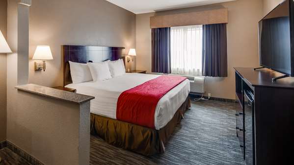 Suite - Best Western Dayton Inn & Suites
