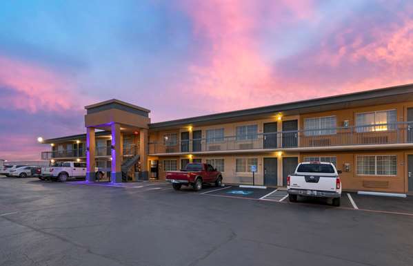 Exterior view - Best Western Taylor Inn