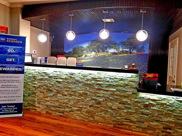  - Best Western Post Oak Inn Burnet