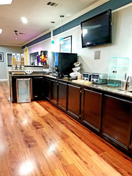 Amenities - Best Western Post Oak Inn Burnet