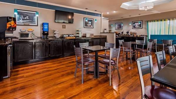 Amenities - Best Western Post Oak Inn Burnet