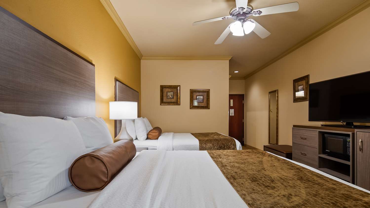 Best Western Plus Crown Colony Inn & Suites Lufkin, TX See Discounts