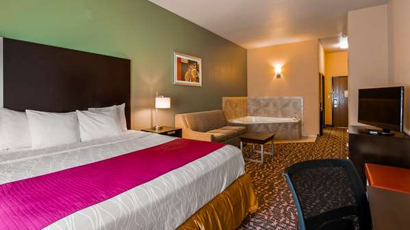  - Best Western Plus The Woodlands Hotel