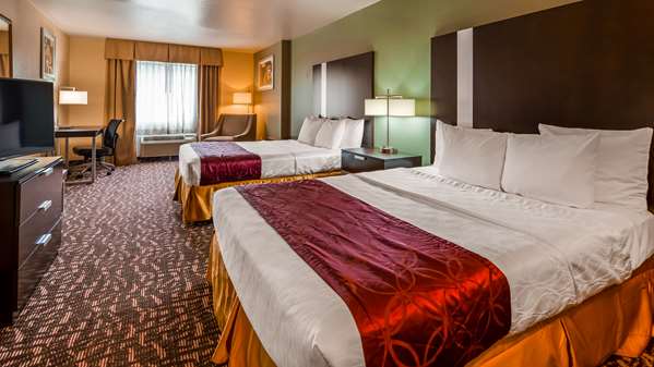  - Best Western Plus The Woodlands Hotel