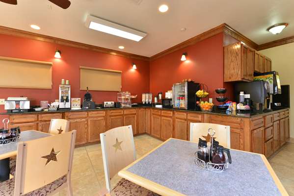 Amenities - Best Western Regency Inn & Suites Gonzales