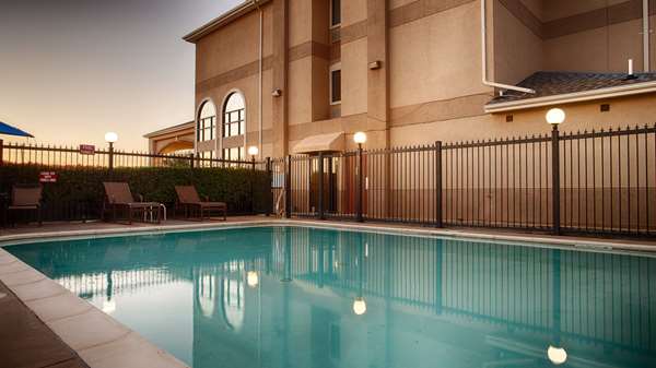 Pool - Best Western Plus Graham Inn