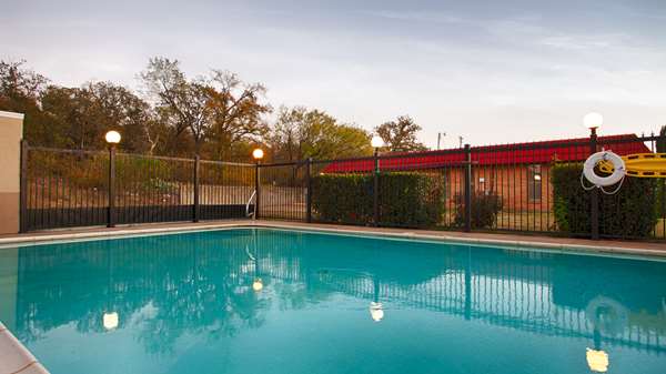 Pool - Best Western Plus Graham Inn