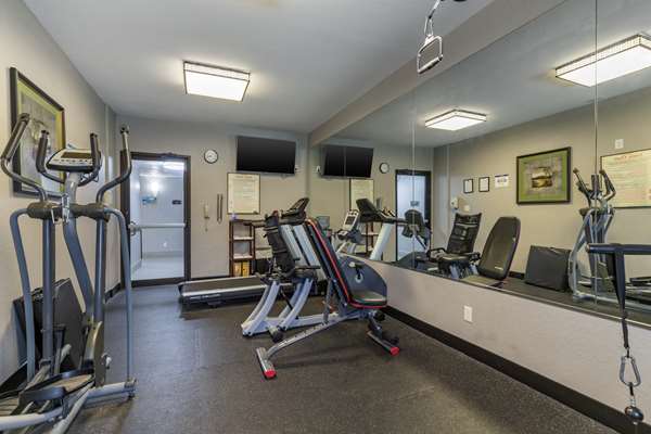 Fitness/ Exercise Room - Best Western Plus Victoria Inn & Suites