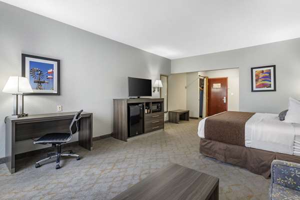 Suite - Best Western Plus Victoria Inn & Suites