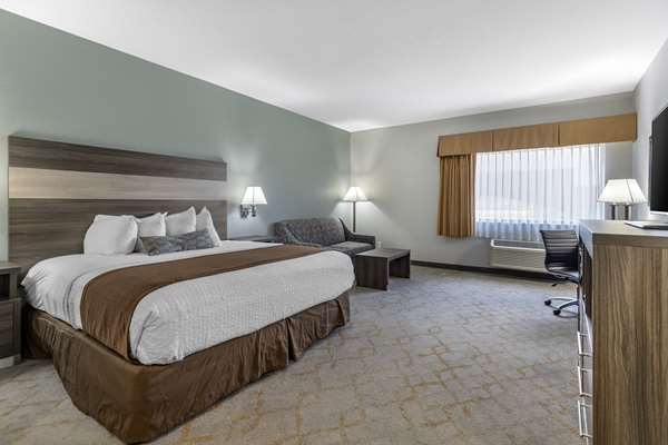 Suite - Best Western Plus Victoria Inn & Suites