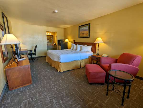  - Best Western Executive Inn Hallettsville