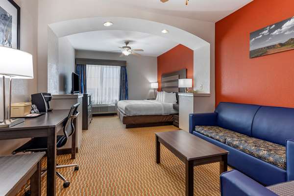 Suite - Best Western Palo Duro Canyon Inn & Suites - I-27, Exit 106