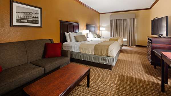 Suite - Best Western Granbury Inn & Suites