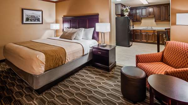 Suite - Best Western Granbury Inn & Suites