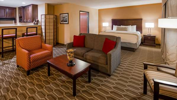 Suite - Best Western Granbury Inn & Suites