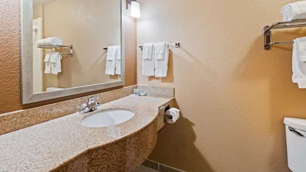 Suite - Best Western Granbury Inn & Suites