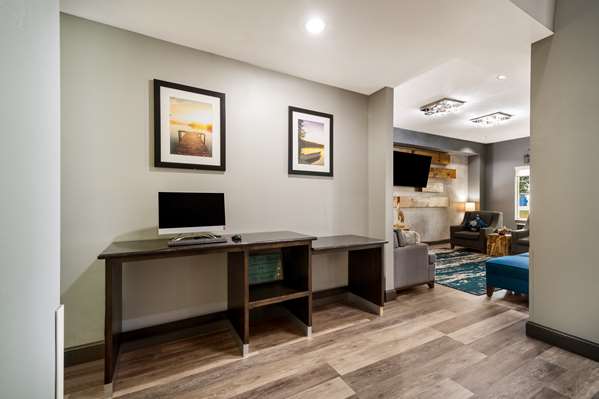 Conference Area - Best Western Plus Lake Dallas Inn & Suites Lake Dallas