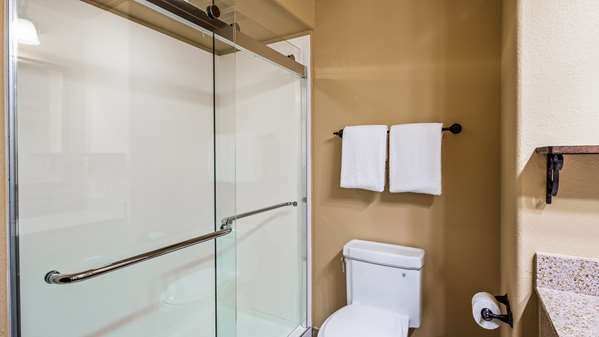  - Best Western San Isidro Inn Laredo